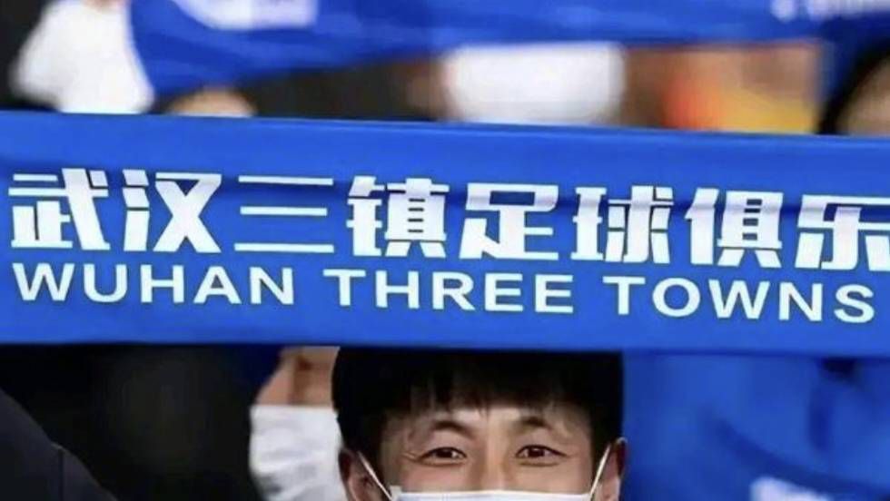 嗯啊h客厅hh青梅h日日偷换